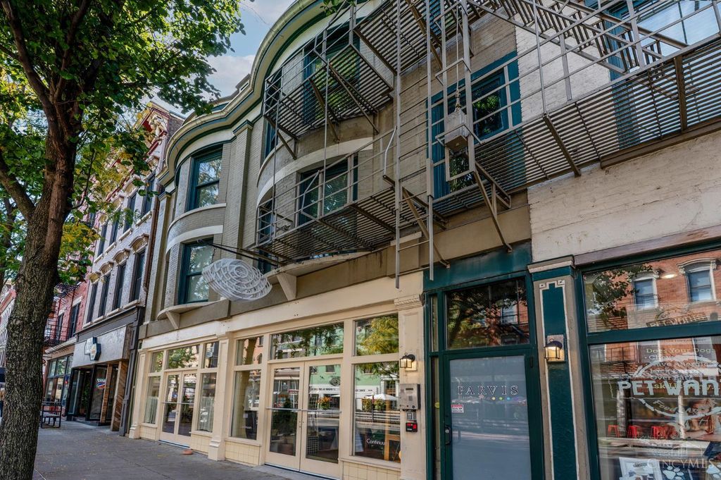 1407 Vine Street, Cincinnati, OH 45202