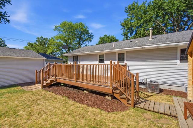 9442 Saratoga Lane N, Maple Grove, MN 55369