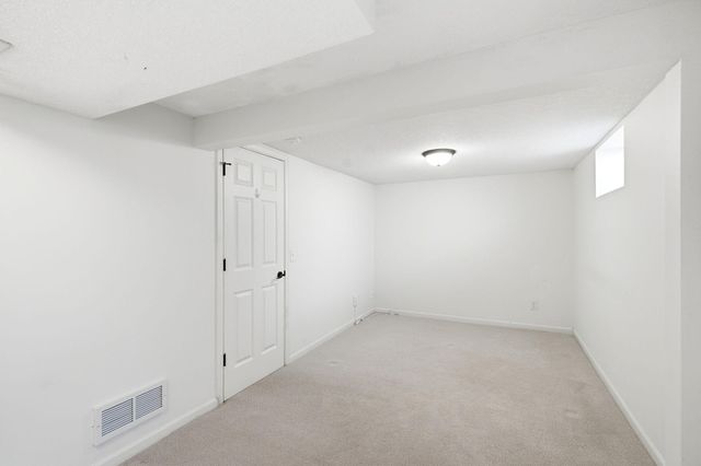 9442 Saratoga Lane N, Maple Grove, MN 55369