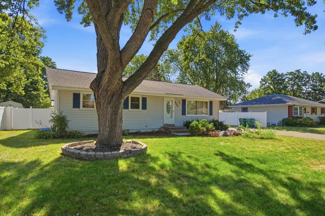 9442 Saratoga Lane N, Maple Grove, MN 55369