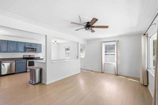9442 Saratoga Lane N, Maple Grove, MN 55369