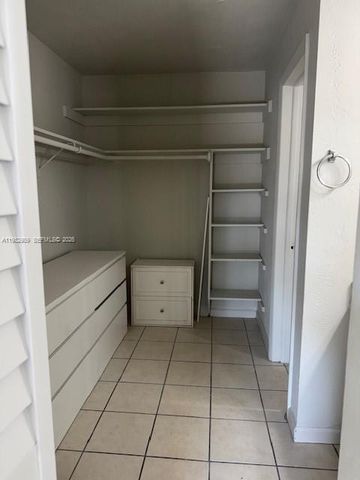 8601 SW 68th Ct 23, Pinecrest, FL 33156