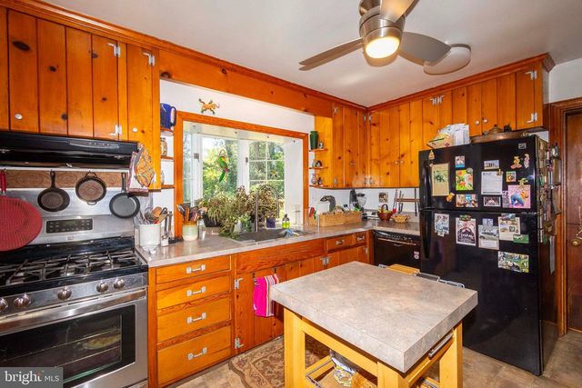 358 MAIN ST, Orange, VA 22960