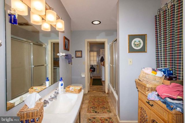 358 MAIN ST, Orange, VA 22960