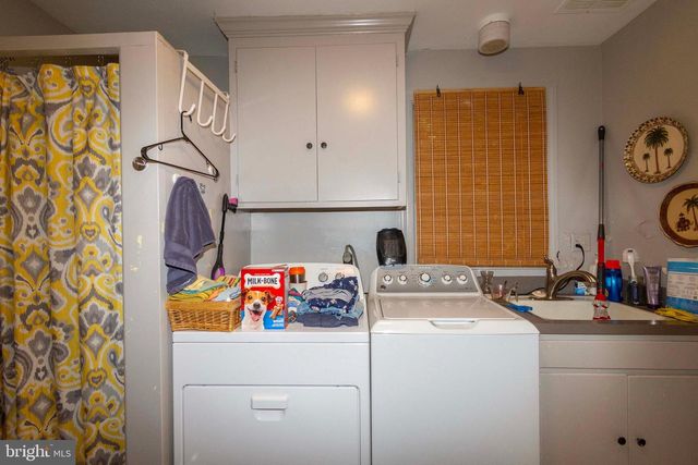 358 MAIN ST, Orange, VA 22960