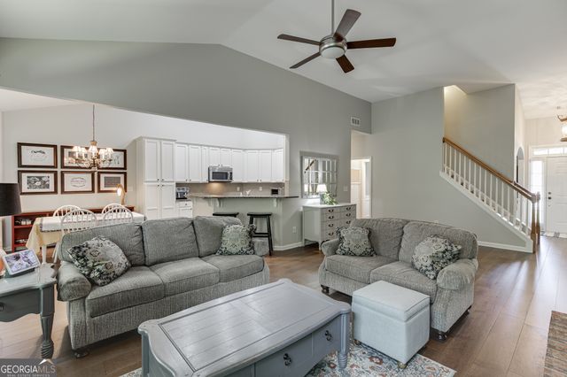 2375 Stone Willow Way, Buford, GA 30519