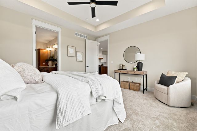 3208 SE Bannister Drive, Ankeny, IA 50021