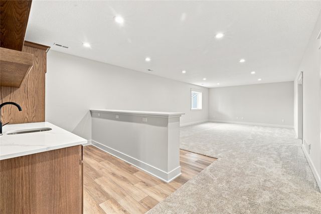 3208 SE Bannister Drive, Ankeny, IA 50021