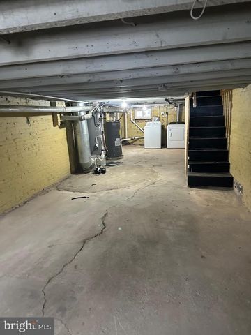 1617 N CHAPEL ST, Baltimore, MD 21213