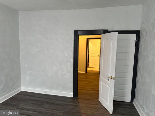 1617 N CHAPEL ST, Baltimore, MD 21213