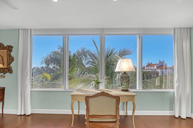 44 Cocoanut Row 302 B, Palm Beach, FL 33480