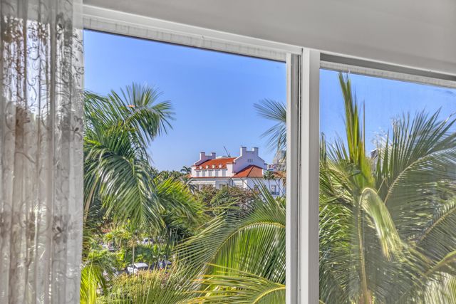 44 Cocoanut Row 302 B, Palm Beach, FL 33480