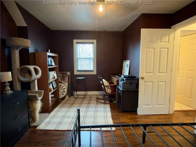 1018 Highland Drive, St Albans, WV 25177