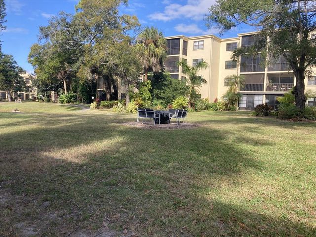 305 30TH AVENUE W A212, Bradenton, FL 34205