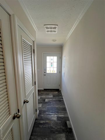 985 Route 17M, Middletown, NY 10940