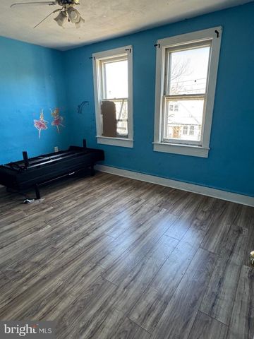 437 HOME AVE, Trenton, NJ 08611