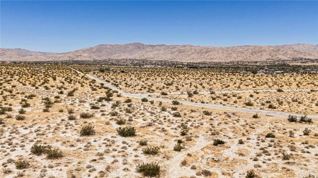 19500 West, Desert Hot Springs, CA 92240