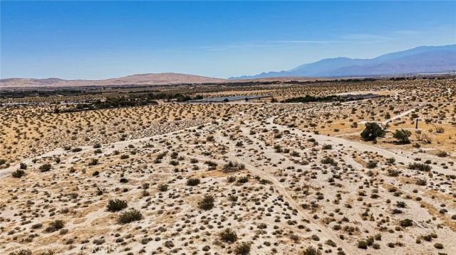 19500 West, Desert Hot Springs, CA 92240
