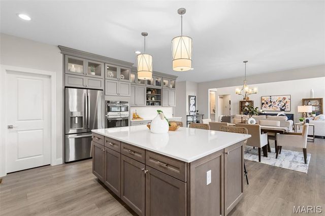 2 Pin Oak at Post Farms Enclave, O'fallon, MO 63385