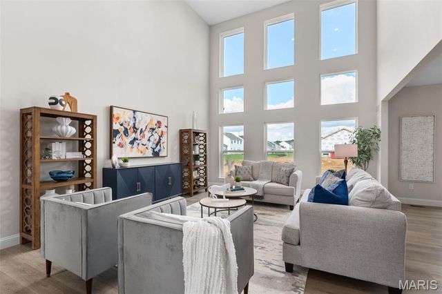 2 Pin Oak at Post Farms Enclave, O'fallon, MO 63385
