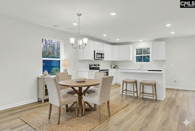 239 Kingfield Drive, Hopkins, SC 29061