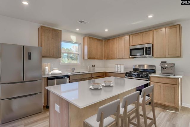 239 Kingfield Drive, Hopkins, SC 29061