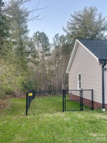 103 Falls Street, Lawndale, NC 28090