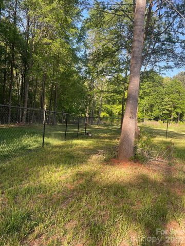 103 Falls Street, Lawndale, NC 28090