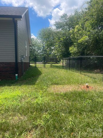 103 Falls Street, Lawndale, NC 28090