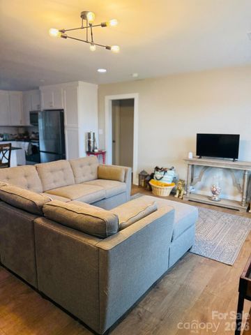 103 Falls Street, Lawndale, NC 28090