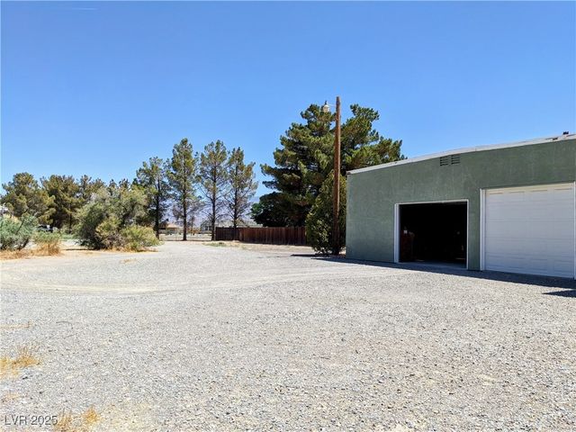 1411 Lanette Circle, Pahrump, NV 89060