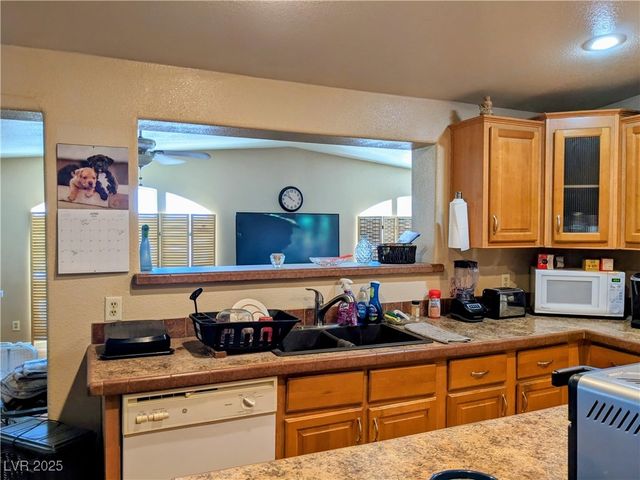 1411 Lanette Circle, Pahrump, NV 89060