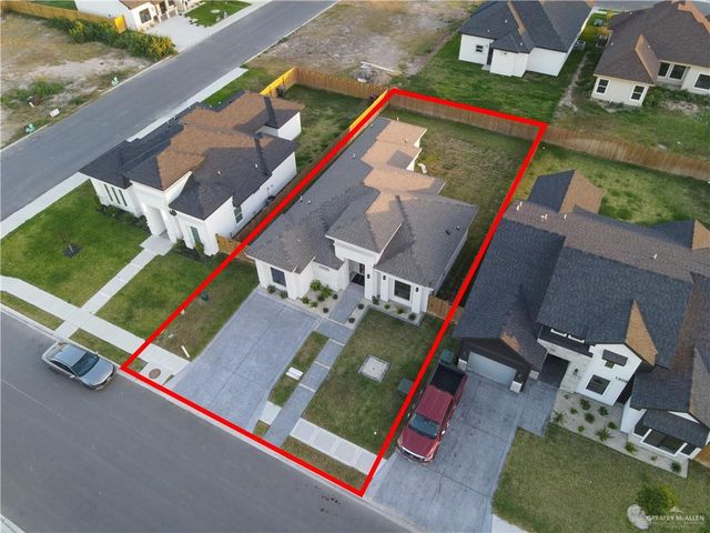 1312 E Evergreen Avenue, San Juan, TX 78589