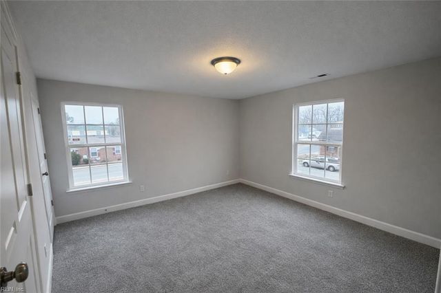 114 Lewis AVE, Suffolk, VA 23434