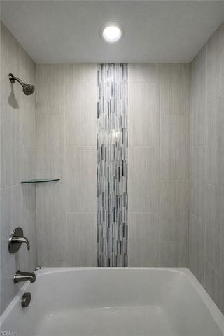 114 Lewis AVE, Suffolk, VA 23434