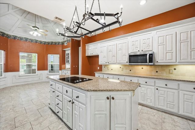 2160 W Fm 550, Mclendon Chisholm, TX 75032