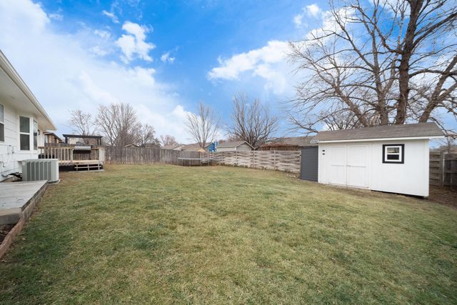 8202 W 16th Ct N, Wichita, KS 67212