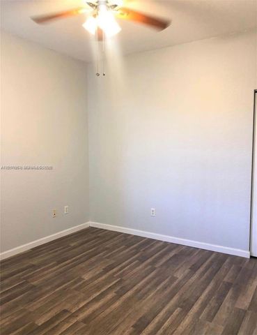 1971 Freeport Ln 4915, Riviera Beach, FL 33404