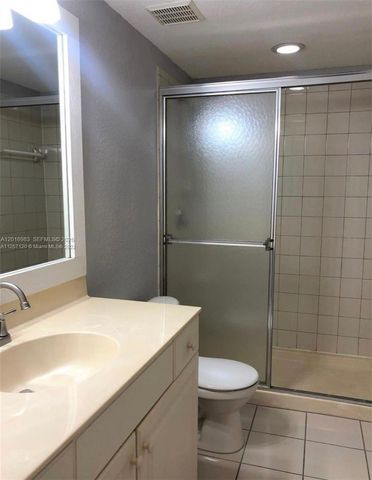 1971 Freeport Ln 4915, Riviera Beach, FL 33404