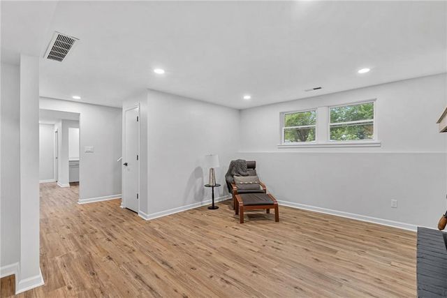 101 Manor Drive, Belton, MO 64012