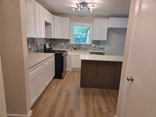 501 White Street, Whitesboro, TX 76273