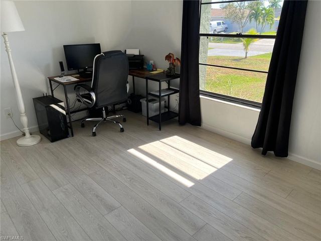 1115 SW 42nd ST, Cape Coral, FL 33914