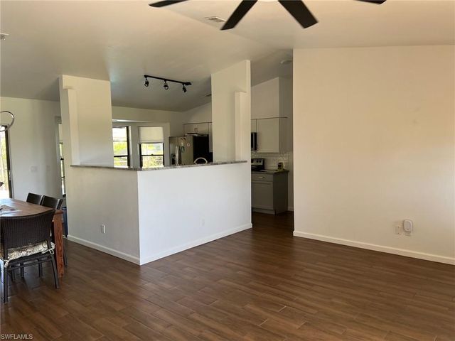 1115 SW 42nd ST, Cape Coral, FL 33914