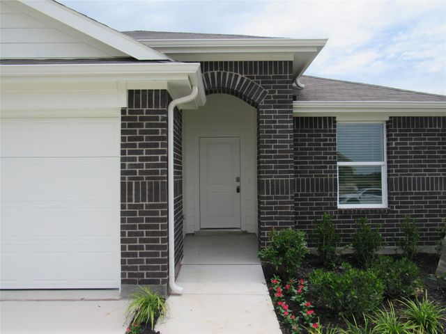 1612 Tin Roof Road, Krum, TX 76249