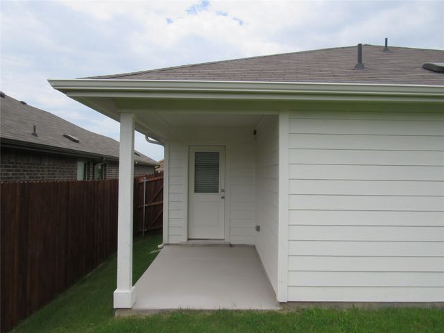 1612 Tin Roof Road, Krum, TX 76249