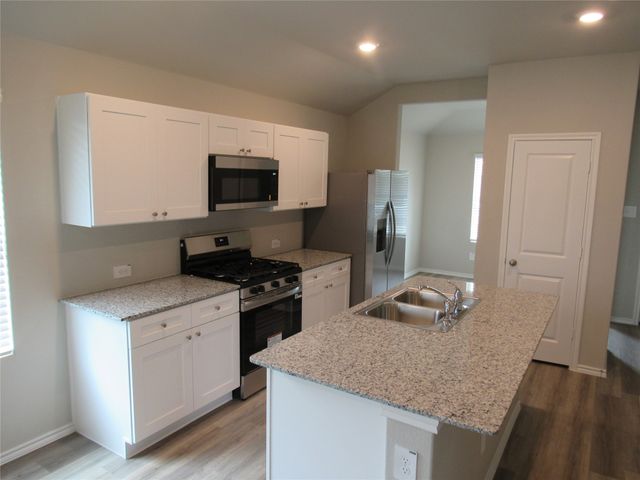 1612 Tin Roof Road, Krum, TX 76249