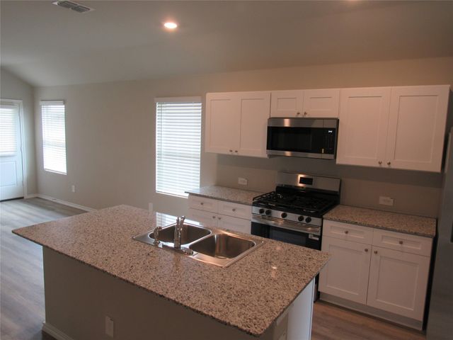 1612 Tin Roof Road, Krum, TX 76249
