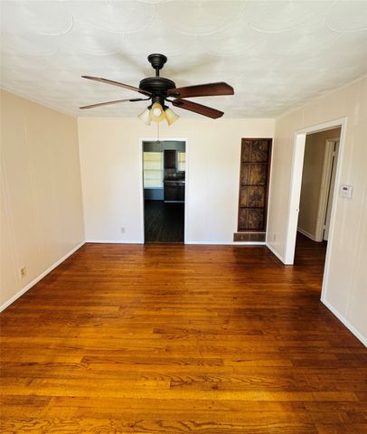 1719 Andrew Street, Mesquite, TX 75149