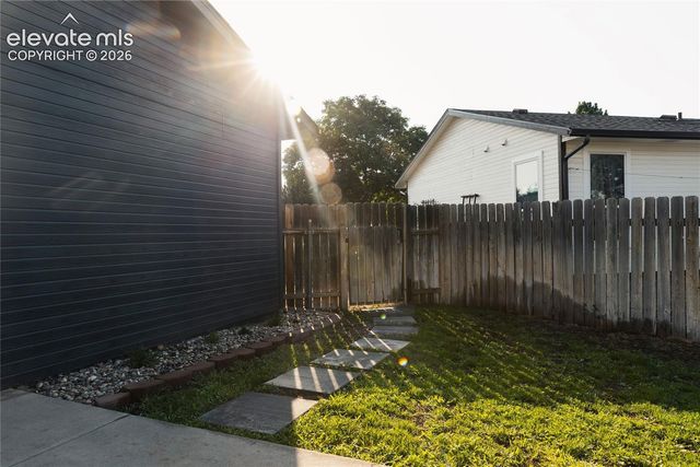 2160 Ambleside Drive, Colorado Springs, CO 80915