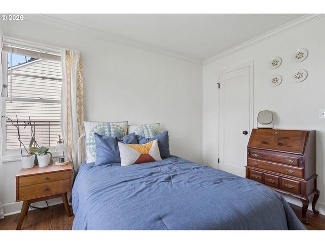 1206 Ne 75TH Ave, Portland, OR 97213